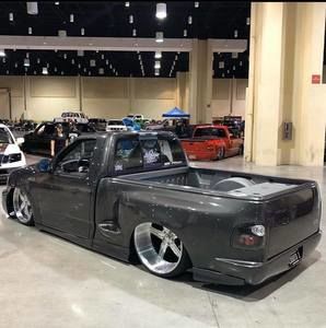 Meet your Posher, Manuel